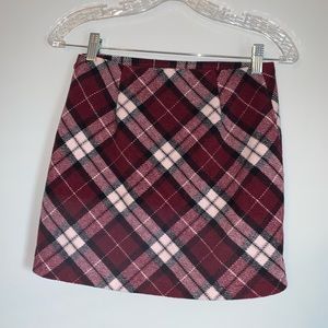 Forever 21 red and black plaid mini skirt size Small